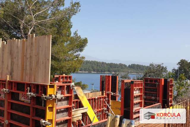 IMG-e1e732c5c4a30c5434895e3b801c7e24-V.jpg IMG-e1e732c5c4a30c5434895e3b801c7e24-V.jpg