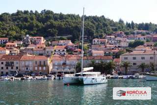  Charming family house in the center of Vela Luka