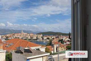 House with a view of the town of Korčula, ready to move in immediately!