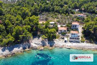 House for sale in Naplovac, second row from the sea
