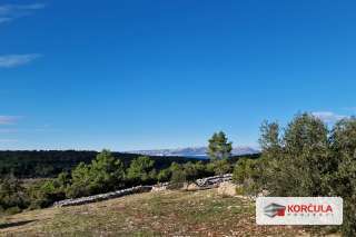 Agricultural land in the area of Bradat, Vela Luka