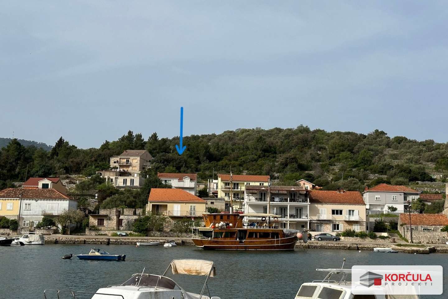 Beautiful building plot in Vela Luka not far from the sea