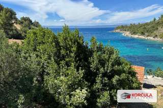 Beautiful building plot in Babina, in the second row from the sea