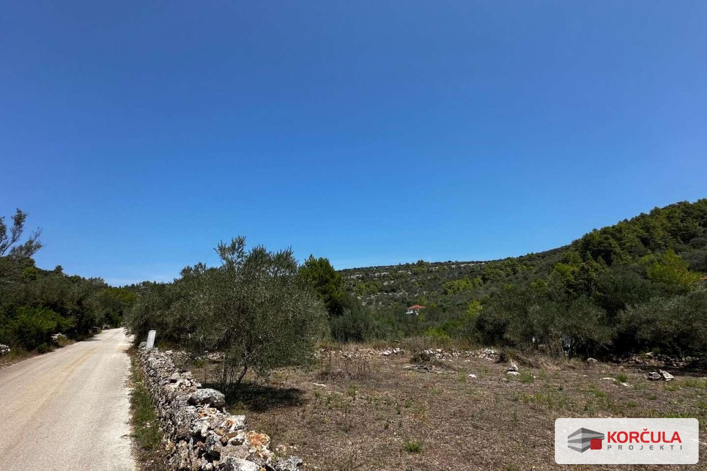 A small building plot in a quiet area of Vela Luka