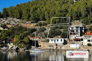 Attractive building plot 10 meters from the sea in Gršćica