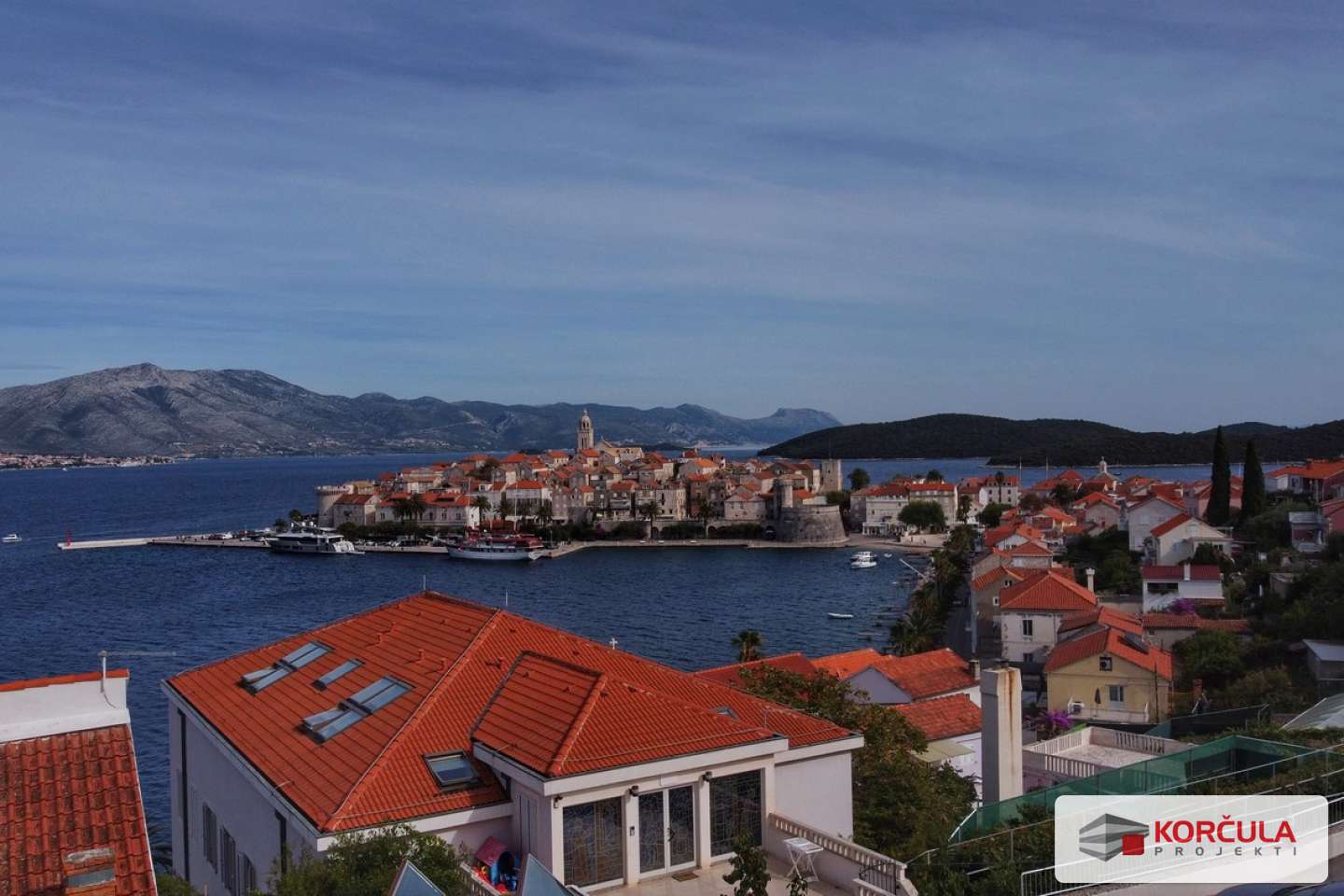 Kuća s pogledom na grad Korčulu – useljiva odmah! Kuća s pogledom na grad Korčulu – useljiva odmah!