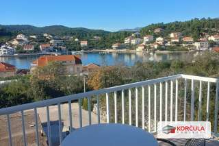 Duplex spacious apartment in a house in the C+center of Lumbarda with a stunning view and Close to the Sea