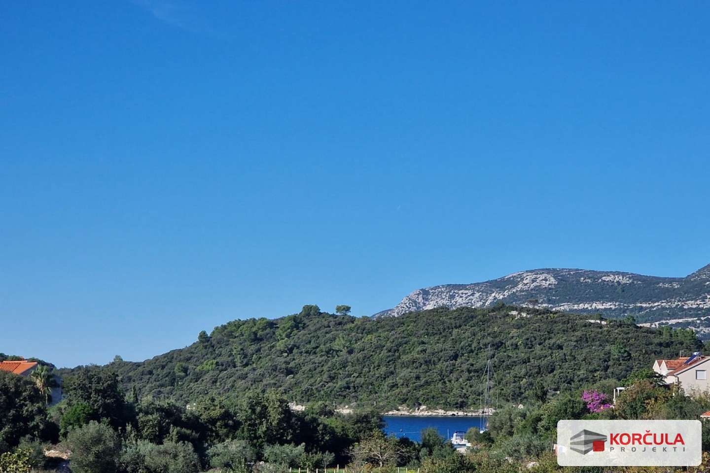 Lijepo građevinsko zemljište u blizini mora i svih sadržaja u Vrbovici