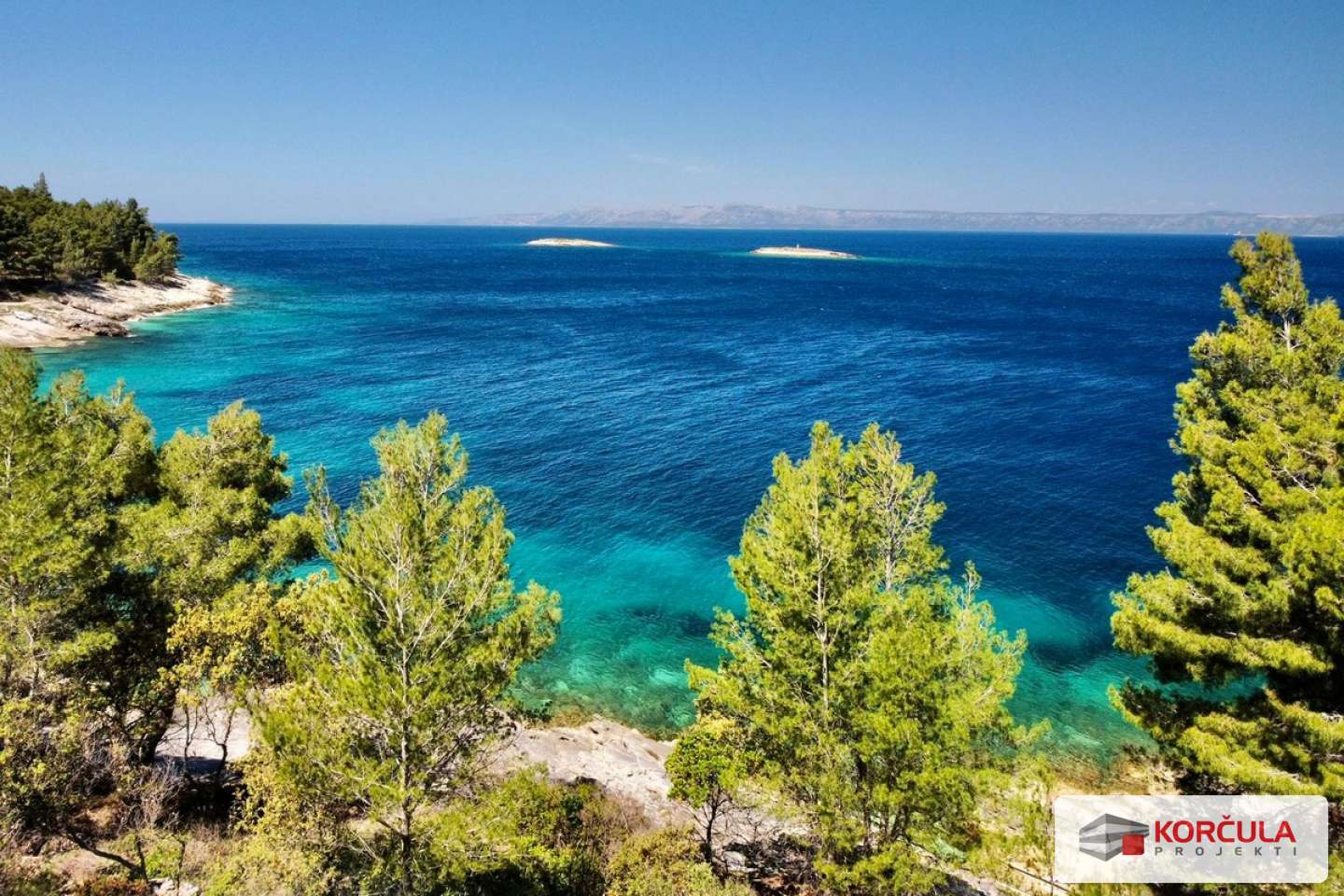 Exclusive and Spacious Building Plot in the First Row by the Sea, Naplovac